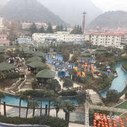 还因其与诗仙李白的传说而备受青睐